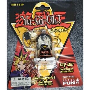 Yu-Gi-Oh! Series 1 Duel Monster Spin Keychain Blue-Eyes White Dragon 1996 - NEW